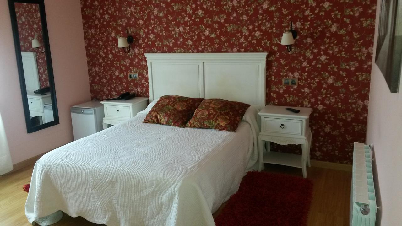 Hotel Casa Fernando II Rellayo Екстер'єр фото
