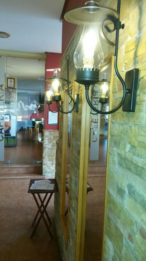 Hotel Casa Fernando II Rellayo Екстер'єр фото